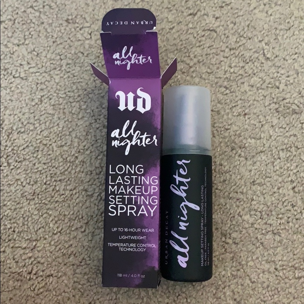 Urban Decay all nighter setting spray